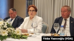 Akşener Afyonkarahisar'daki mitingin ardından bir grup gazeteciyle biraraya geldi ve açıklamalarda bulundu