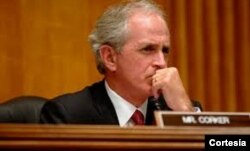 Thượng nghị sĩ Bob Corker nói Tổng thống Obama đã không đưa ra được một sách lược mới.