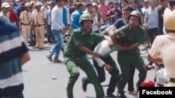 Chính quyền huy động đông đảo các lực lượng để ngăn, vây bắt người biểu tình. 