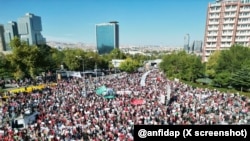 ANFİDAP bünyesindeki sivil toplum kuruluşlarının çağrısıyla başkentte Filistin’e destek yürüyüşüne yurttaşlar yoğun ilgi gösterdi