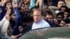 نواز شریف کو جانے سے کیوں روکا جا رہا ہے؟