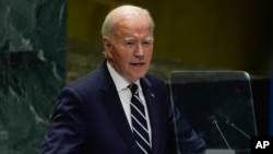 Prezidan Etazini Joe Biden pwononse yon diskou devan 79em sesyon anyel Asanble Jeneral Nasyonzuni, Madi 24 Septanm, 2024. 