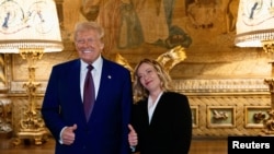 ABD'nin seçilmiş Başkanı Donald Trump, İtalya Başbakanı Giorgia Meloni ile Florida'nın Palm Beach kentindeki konutu Mar-a-Lago'da bir araya geldi.