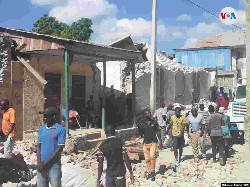 Earthquake at Saint-Louis du Sud, Haiti