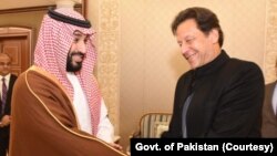 وزیر اعظم عمران خان نے سعودی ولی عہد محمد بن سلمان سے ملاقات کی