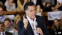 Ông Mitt Romney vận động tại bang Mississippi